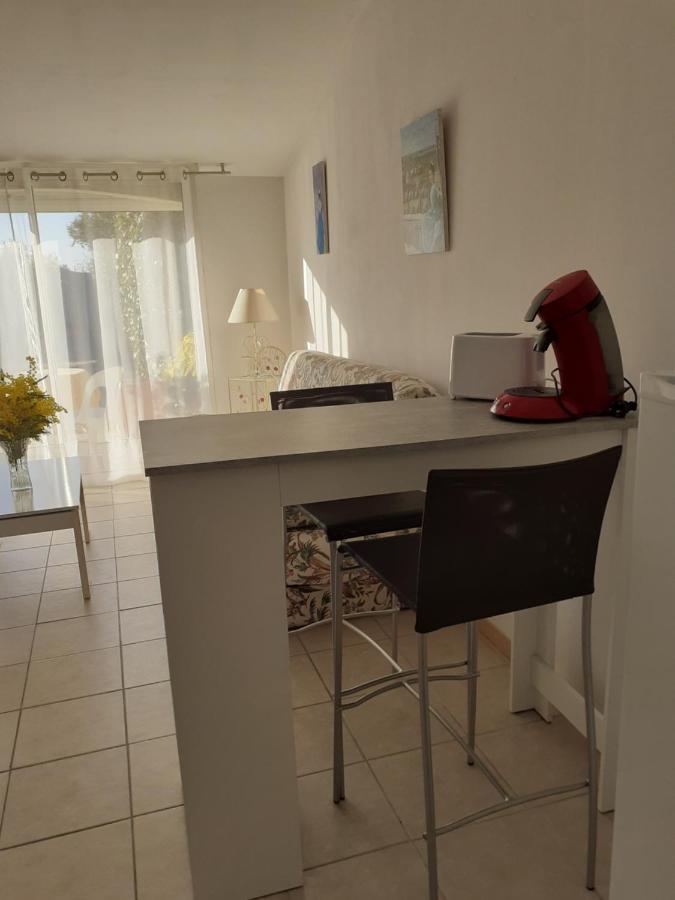 Studio Les Olivades Villa Arles Exterior photo